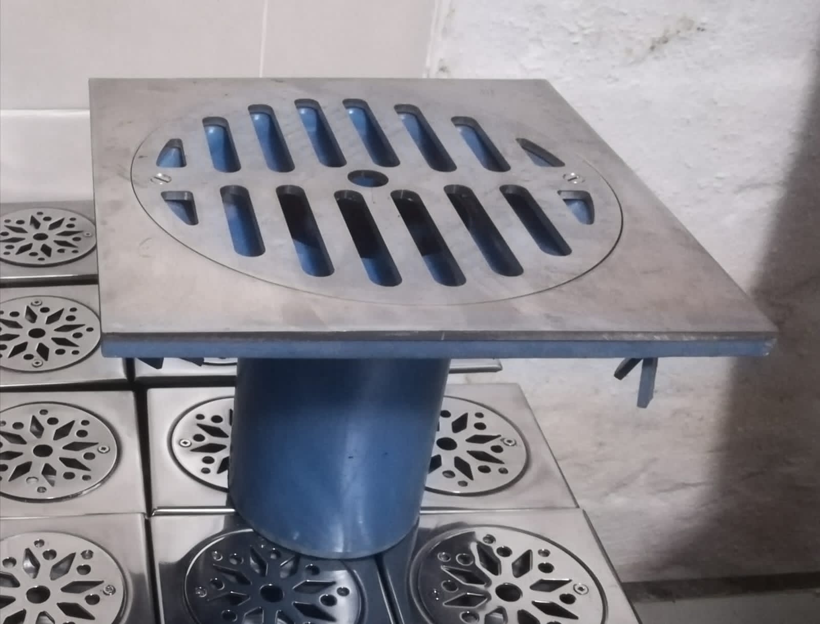 JB 90 Balcony Outlet, straight